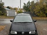 Volkswagen Sharan 1996 годаүшін1 200 000 тг. в Караганда
