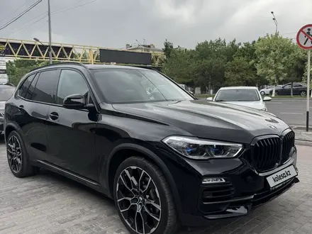 BMW X5 2021 года за 36 000 000 тг. в Шымкент – фото 2