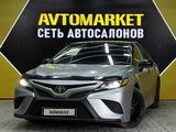 Toyota Camry 2020 года за 11 900 000 тг. в Актау