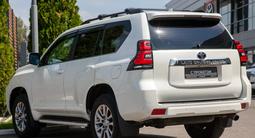 Toyota Land Cruiser Prado Luxe 2018 года за 28 300 000 тг. в Алматы – фото 3