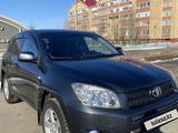 Toyota RAV4 2006 годаүшін7 600 000 тг. в Актобе – фото 4