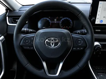 Toyota RAV4 Prestige 2023 года за 20 590 000 тг. в Актау – фото 12