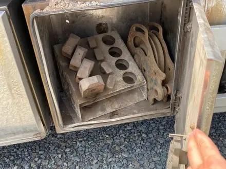 Mercedes-Benz  ACTROS 2748 6/2 euro5 2008 года за 47 750 000 тг. в Алматы – фото 32