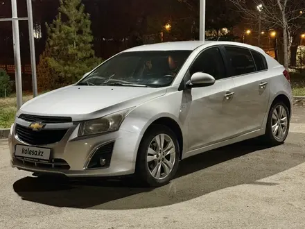 Chevrolet Cruze 2014 года за 4 500 000 тг. в Алматы – фото 3