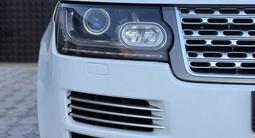Land Rover Range Rover 2015 года за 27 000 000 тг. в Алматы – фото 3