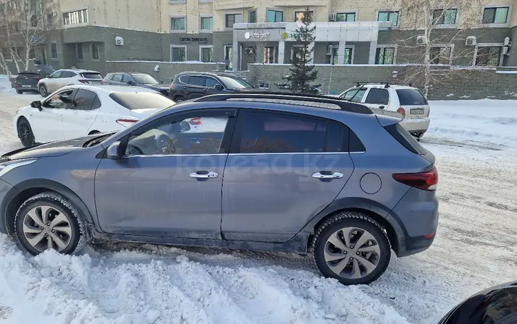 Kia Rio X-Line 2020 года за 7 000 000 тг. в Астана