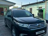 Toyota Highlander 2013 года за 15 000 000 тг. в Алматы