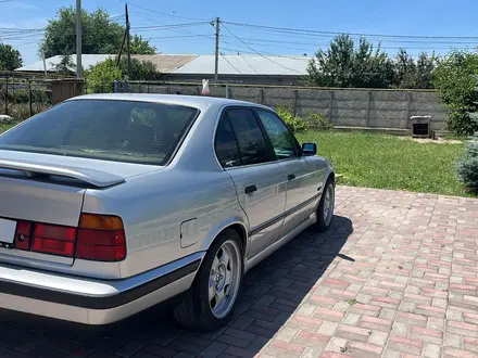 BMW 520 1994 года за 4 000 000 тг. в Алматы – фото 3