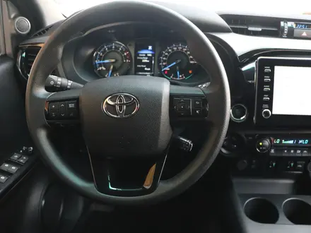 Toyota Hilux Adventure 2025 года за 31 750 000 тг. в Астана – фото 9