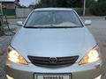 Toyota Camry 2002 года за 3 500 000 тг. в Шымкент – фото 2