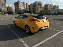 Hyundai Veloster, 2011