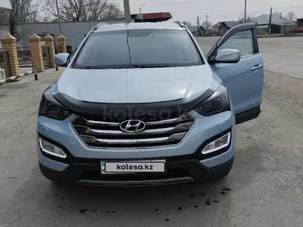 Hyundai Santa Fe 2014 года за 10 300 000 тг. в Семей