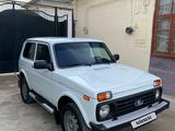 ВАЗ (Lada) Lada 2121 2013 годаүшін2 500 000 тг. в Сарыагаш