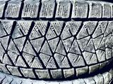 Зимние шины Bridgestone 265/65/17 каждая за 39 990 тг. в Астана – фото 2