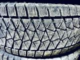 Зимние шины Bridgestone 265/65/17 каждая за 39 990 тг. в Астана – фото 4
