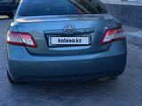 Toyota Camry 2010 года за 5 600 000 тг. в Туркестан – фото 2