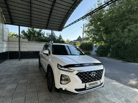 Hyundai Santa Fe 2019 года за 14 500 000 тг. в Шымкент