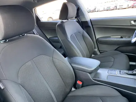 Kia Optima 2019 года за 8 620 000 тг. в Алматы – фото 10