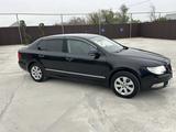 Skoda Superb 2014 года за 3 700 000 тг. в Жаркент – фото 5