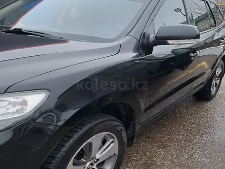 Hyundai Santa Fe 2012 года за 5 600 000 тг. в Астана – фото 7