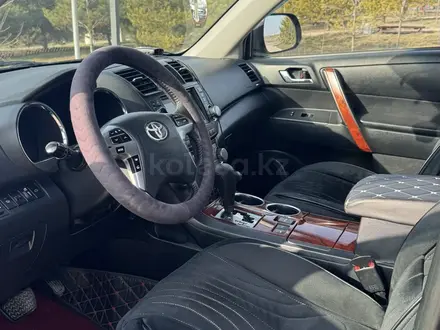 Toyota Highlander 2011 года за 13 000 000 тг. в Алматы – фото 13