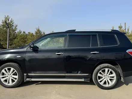 Toyota Highlander 2011 года за 13 000 000 тг. в Алматы – фото 2