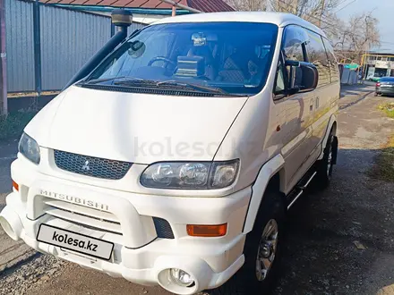 Mitsubishi Delica 2006 года за 9 000 000 тг. в Алматы – фото 10