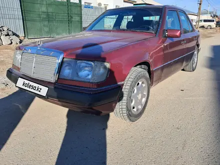 Mercedes-Benz E 220 1993 года за 1 800 000 тг. в Кызылорда