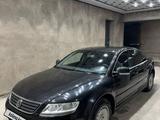 Volkswagen Phaeton 2003 года за 3 800 000 тг. в Шымкент
