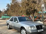 Mercedes-Benz E 220 1993 годаүшін2 000 000 тг. в Алматы