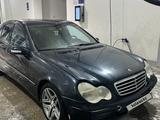 Mercedes-Benz C 240 2001 года за 2 500 000 тг. в Семей