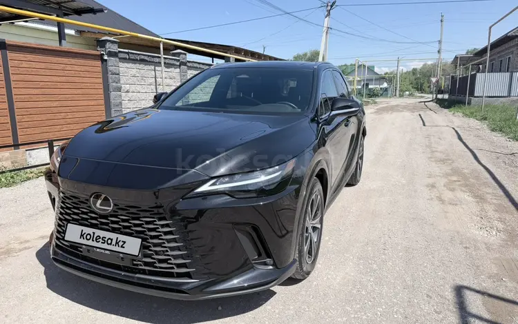 Lexus RX 350 2022 годаүшін31 000 000 тг. в Алматы