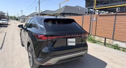 Lexus RX 350 2022 года за 31 000 000 тг. в Алматы – фото 4