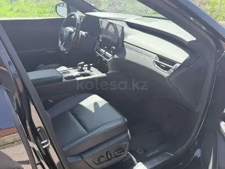 Lexus RX 350 2022 года за 31 000 000 тг. в Алматы – фото 7