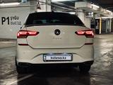 Volkswagen Polo 2021 года за 9 200 000 тг. в Алматы – фото 2
