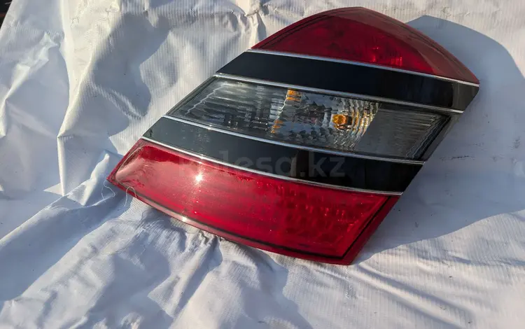 Задний правый фонарь w221 за 20 000 тг. в Алматы