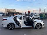 Kia K5 2012 года за 7 500 000 тг. в Алматы – фото 2