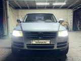Volkswagen Touareg 2006 годаүшін4 800 000 тг. в Алматы
