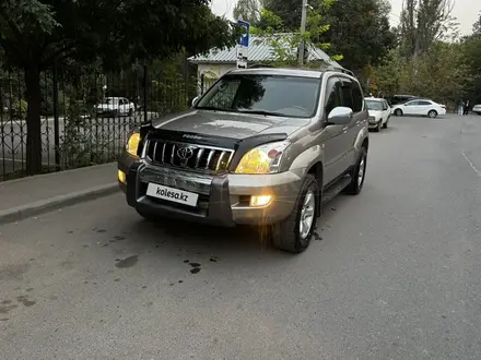 Toyota Land Cruiser Prado 2003 года за 8 650 000 тг. в Алматы – фото 16