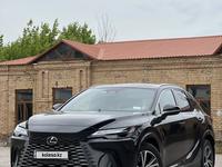 Lexus RX 500h 2023 года за 36 500 000 тг. в Алматы