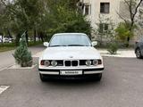BMW 520 1993 года за 7 000 000 тг. в Алматы
