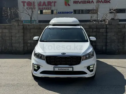 Kia Carnival 2018 года за 12 500 000 тг. в Алматы – фото 2
