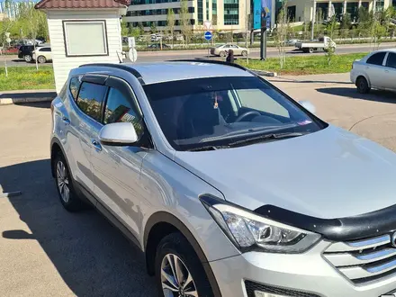 Hyundai Santa Fe 2014 года за 8 200 000 тг. в Астана – фото 3