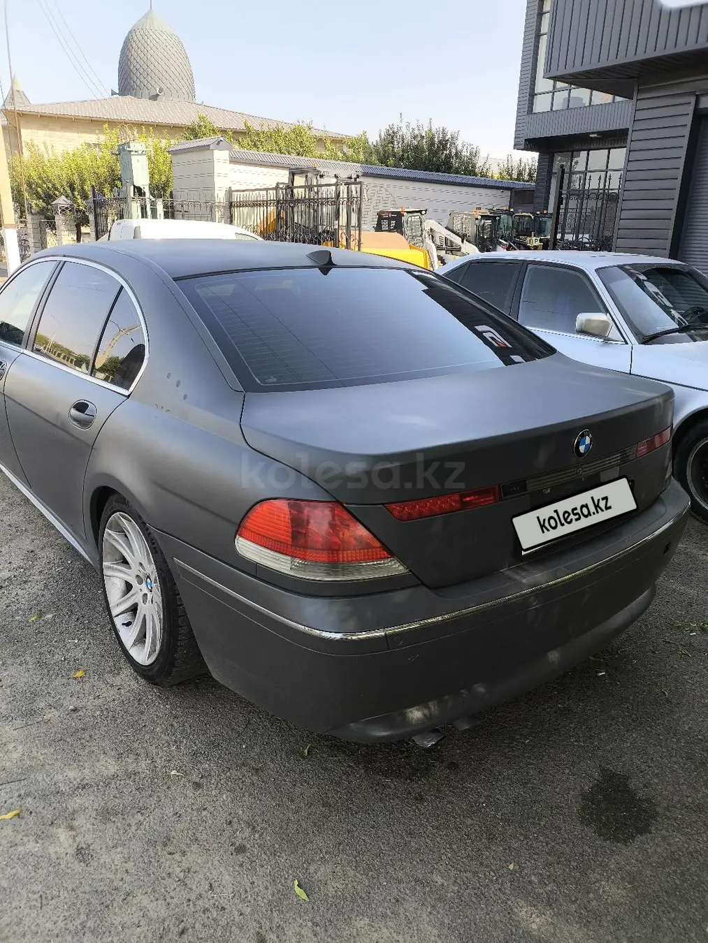 BMW 7 Series, 2003