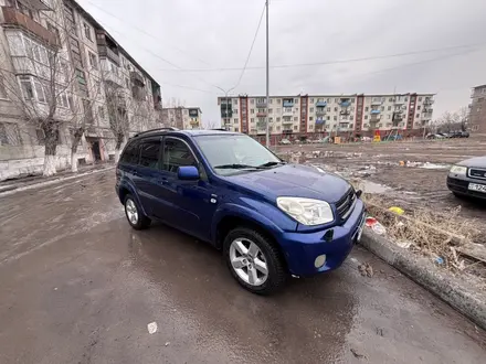 Toyota RAV4 2004 года за 4 000 000 тг. в Астана – фото 7