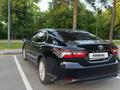 Toyota Camry 2023 года за 15 700 000 тг. в Астана – фото 6