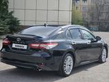 Toyota Camry 2019 года за 13 750 000 тг. в Шымкент – фото 5