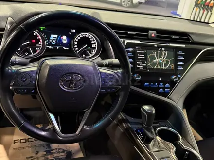 Toyota Camry 2021 года за 14 500 000 тг. в Алматы – фото 5