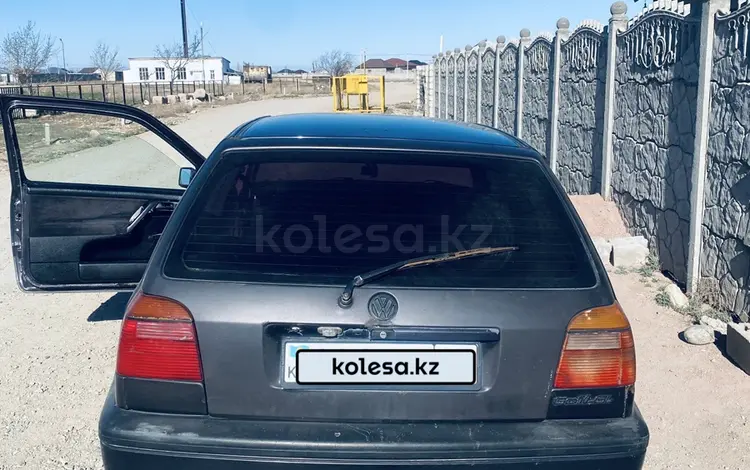 Volkswagen Golf 1993 годаүшін1 150 000 тг. в Тараз