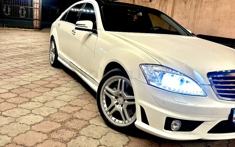 Mercedes-Benz S 500 2007 годаfor9 000 000 тг. в Алматы